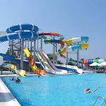 Üdülőközpont Raymar &