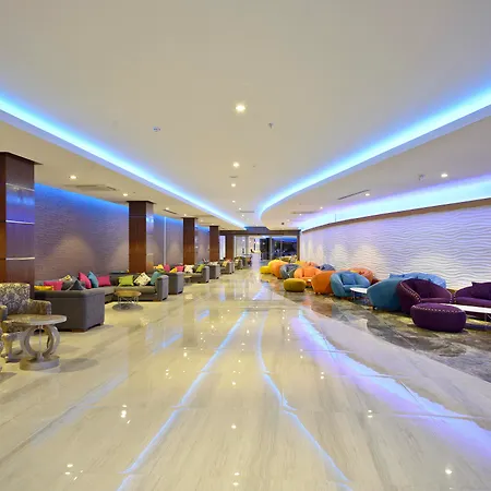 Resort Raymar & 5*